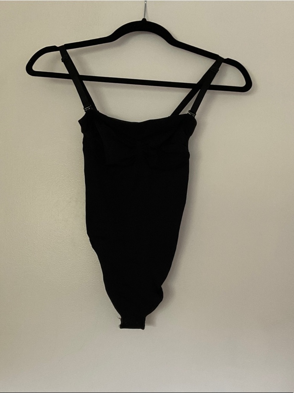Skims strapless thong bodysuit